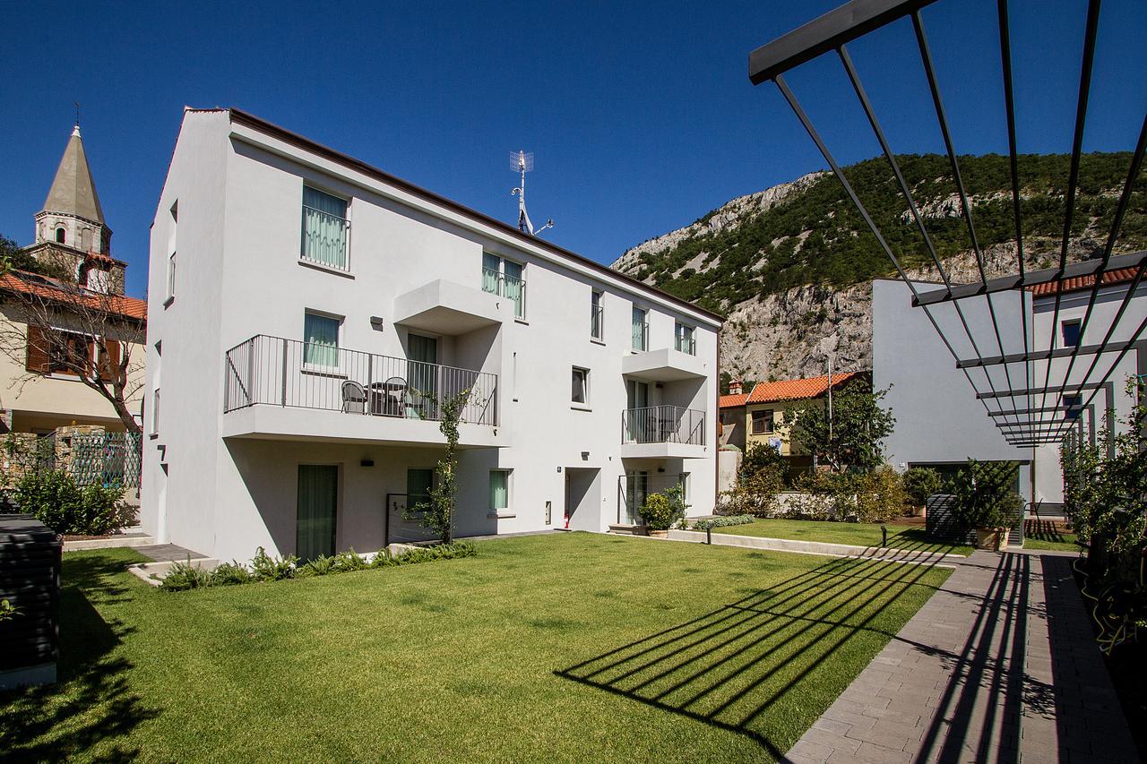 Residence Bleu San Dorligo della Valle Exterior foto